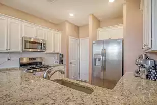 838 Redbud Ln, Summerville, SC 29486 - Photo 11