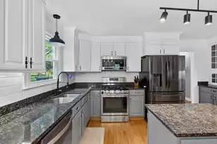 407 Huntington Rd, Summerville, SC 29483 - Photo 19