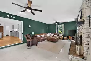 407 Huntington Rd, Summerville, SC 29483 - Photo 3
