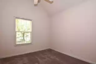 300 Prestwick Ct, Summerville, SC 29483 - Photo 15