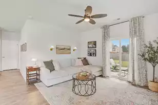 200 Watersglen Dr, Summerville, SC 29486 - Photo 11