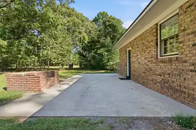 411 Forest Circle, Summerville, SC 29483 - Photo 5