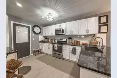 202 Gibbon Court, Summerville, SC 29485 - Photo 5