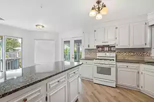 608 Dolphin Dr, Summerville, SC 29485 - Photo 7