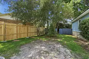 608 Dolphin Dr, Summerville, SC 29485 - Photo 57