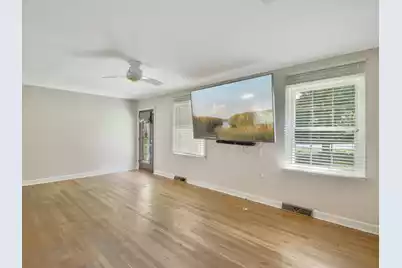 118 Azalea Drive, Summerville, SC 29485 - Photo 5
