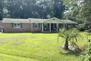 118 Azalea Dr, Summerville, SC 29485 - Photo 1