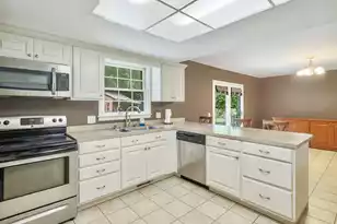 118 Azalea Dr, Summerville, SC 29485 - Photo 15