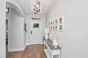 3813 Hanoverian Dr, Mount Pleasant, SC 29429 - Photo 3
