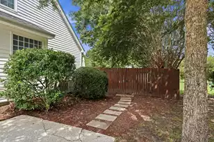 101 Tanglewood Cir, Goose Creek, SC 29445 - Photo 9
