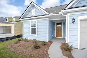 717 Coral Bells Ln, Summerville, SC 29483 - Photo 3
