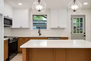 2052 Vestry Dr, Charleston, SC 29414 - Photo 7