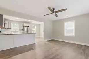 114 Groves St, Walterboro, SC 29488 - Photo 5