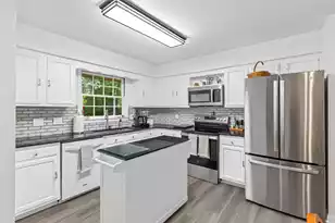 111 Seven Oaks Ln, Summerville, SC 29485 - Photo 21