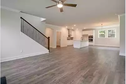 100 Creek Pointe Drive, Moncks Corner, SC 29461 - Photo 9