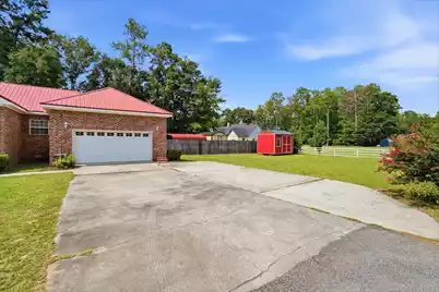 326 Locust Street, Walterboro, SC 29488 - Photo 43