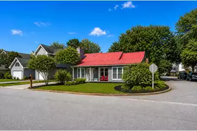 666 Poaug Lane, Mount Pleasant, SC 29464 - Photo 3