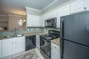 1600 Long Grove, Mount Pleasant, SC 29464 - Photo 3