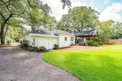 1670 Hunley Avenue, Charleston, SC 29412 - Photo 51