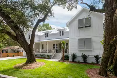 727 McCants Drive, Mount Pleasant, SC 29464 - Photo 1
