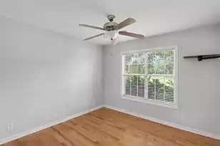838 Targave Rd, Charleston, SC 29412 - Photo 25