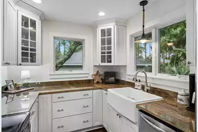 42 Twin Oaks Lane, Isle Of Palms, SC 29451 - Photo 15