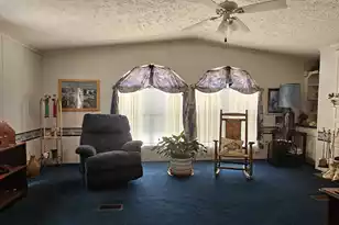 215 Walker St, Walterboro, SC 29488 - Photo 25