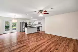 1842 Gippy Ln, Charleston, SC 29407 - Photo 5