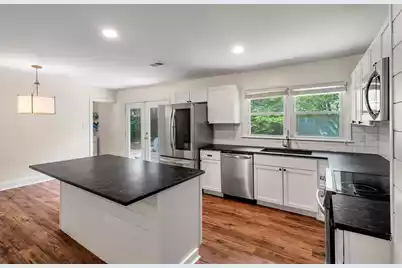 1842 Gippy Lane, Charleston, SC 29407 - Photo 11
