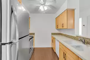 1054 Anna Knapp Blvd, Mount Pleasant, SC 29464 - Photo 15