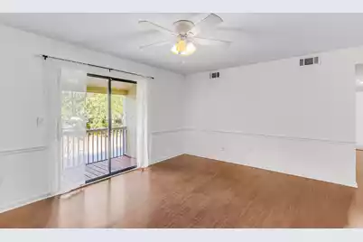 1054 Anna Knapp Boulevard #2E, Mount Pleasant, SC 29464 - Photo 21