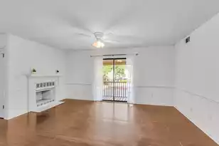 1054 Anna Knapp Blvd, Mount Pleasant, SC 29464 - Photo 17