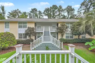 341 Coleman Boulevard W #E, Mount Pleasant, SC 29464 - Photo 3