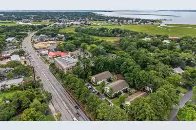 341 Coleman Boulevard W #E, Mount Pleasant, SC 29464 - Photo 31