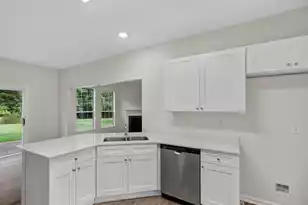 180 Hainsworth Dr, North Charleston, SC 29418 - Photo 11