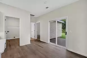 180 Hainsworth Dr, North Charleston, SC 29418 - Photo 7