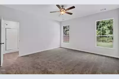 180 Hainsworth Drive, North Charleston, SC 29418 - Photo 17