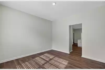 180 Hainsworth Drive, North Charleston, SC 29418 - Photo 15
