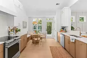 182 Cartright St, Charleston, SC 29492 - Photo 3