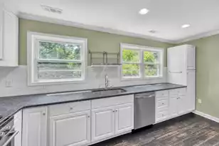 1423 Westmoreland Ave, Charleston, SC 29412 - Photo 9
