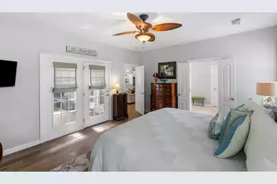 1425 Oakhurst, Mount Pleasant, SC 29466 - Photo 19