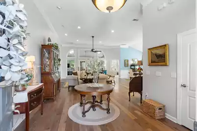 1425 Oakhurst, Mount Pleasant, SC 29466 - Photo 3