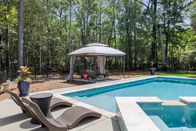 1425 Oakhurst, Mount Pleasant, SC 29466 - Photo 29