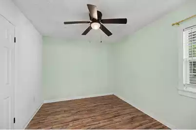 525 Richardson Avenue E, Summerville, SC 29485 - Photo 13