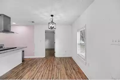 525 Richardson Avenue E, Summerville, SC 29485 - Photo 3