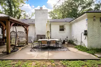 818 Madison Avenue W, Charleston, SC 29412 - Photo 9