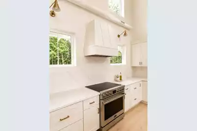 2323 Old Georgetown Road, Mount Pleasant, SC 29466 - Photo 9