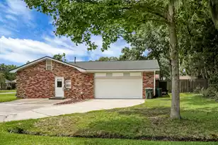 1254 Redeemer Dr, Hanahan, SC 29410 - Photo 57
