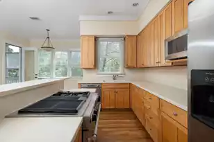 142 Wappoo Creek Dr #9, Charleston, SC 29412 - Photo 13