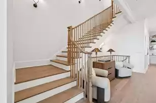 376 Broad St, Charleston, SC 29401 - Photo 9
